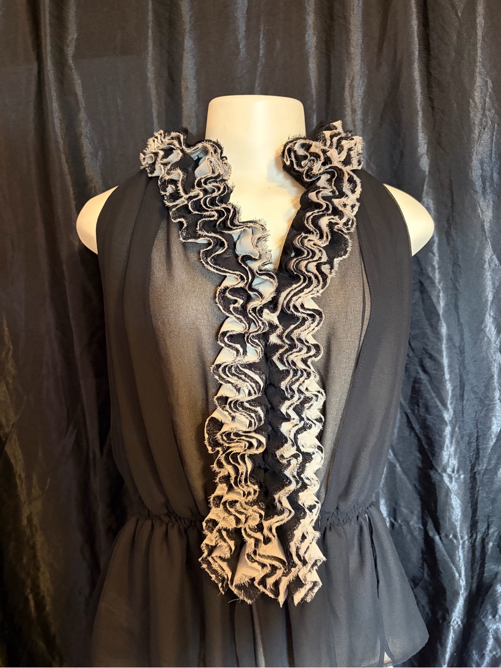Black Chiffon Peolum Sleeveless Top with Two-Tone Ruffle Bib